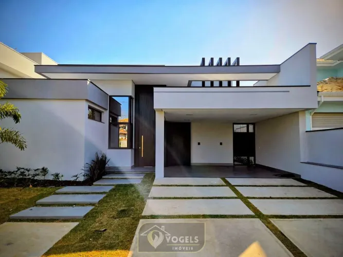 CASA À VENDA NO CONDOMÍNIO NOVA HOLANDA EM HOLAMBRA/SP COM 3 SUÍTES