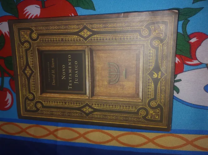 Lote Especial Biblioteca Judaica: Tanakh + Torá Comentada + Novo Testamento