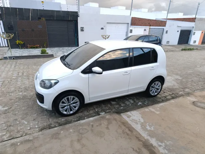 Volkswagen Up! Move 1.0 Total Flex 12V 5P 2015