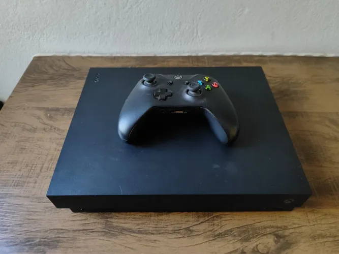 Xbox One X 500GB