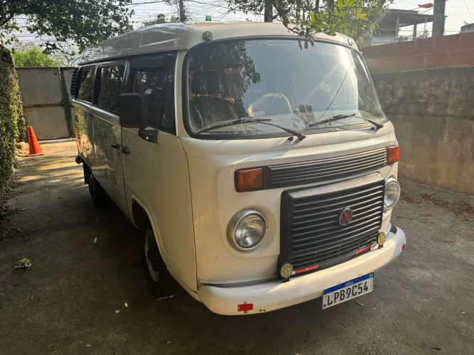 Volkswagen Kombi Standard 1.4 MI Total Flex 8V 2008