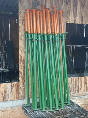 Escora para laje de ferro