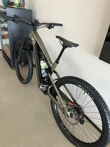 Bicicleta cannondale elétrica monterra carbon 2