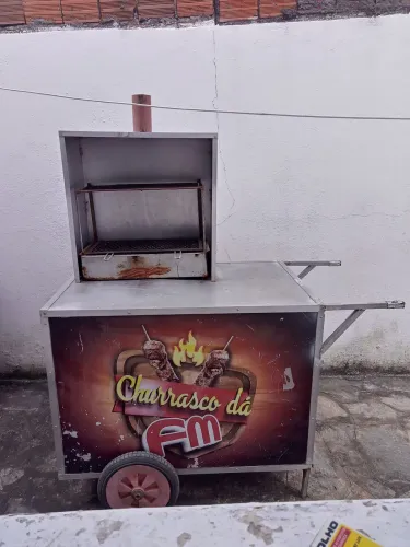Carrinho para churrasco