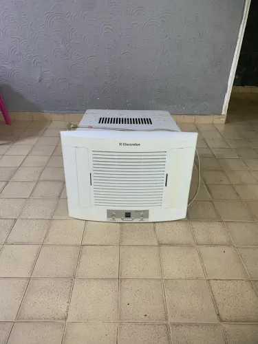Ar condicionado eletrolux controle