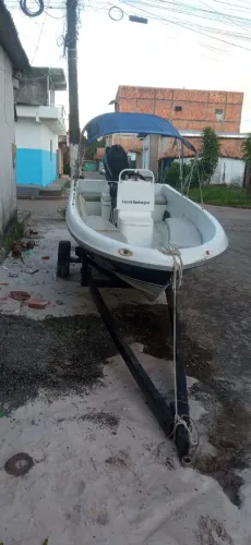 Lancha corisco 16 pes