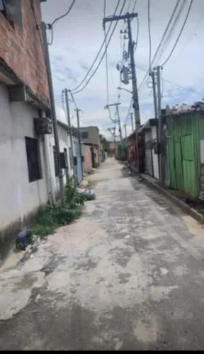 Terreno 7 de frente por 10 de fundo ,topedindo 50.000mi,pego carro no valor do terreno l