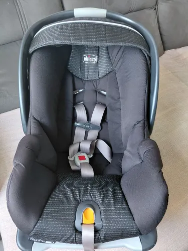 Bebê conforto à venda - pronto para uso!