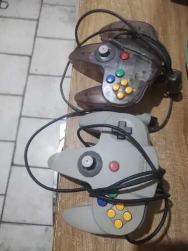 NINTENDO 64