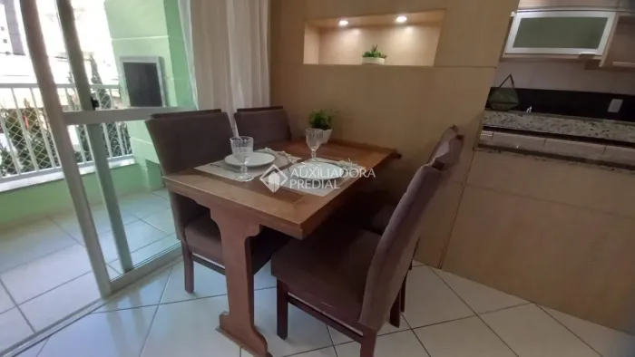 Apartamento Mobiliado para Aluguel na Pedra Branca - 3 Dormitórios