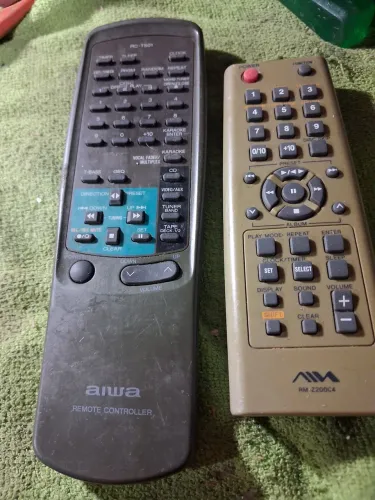 2 controle remoto som aiwa