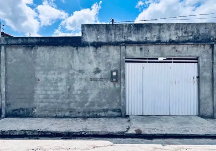 - vendo casa em Santo Antônio Vitória