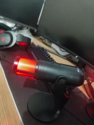 Microfone de mesa Gamer
