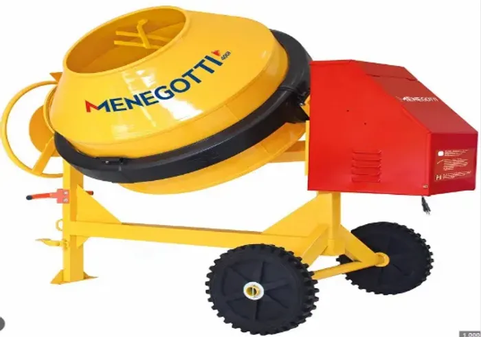 Betoneira Menegotti 400L - Alta produtividade e resistência para sua obra
