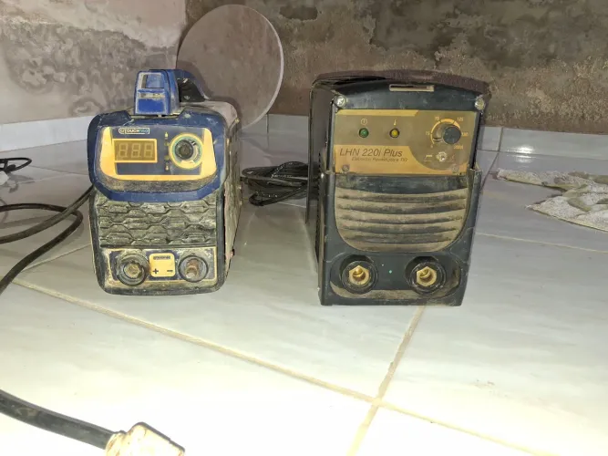 Máquina de solda