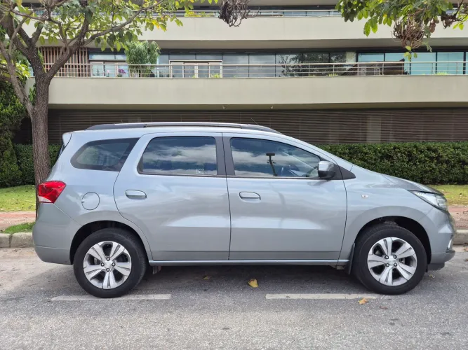 Chevrolet Spin Premier 1.8 8V Econo.flex 5P Aut. 2024