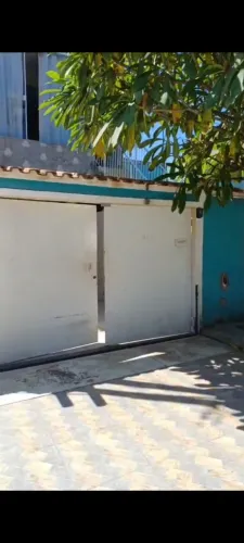 Alugo casas no Bairro da Luz