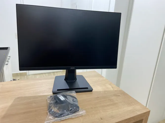 Monitor MSI Pro 22 Pol 100hz + Suporte Ajustável à venda!