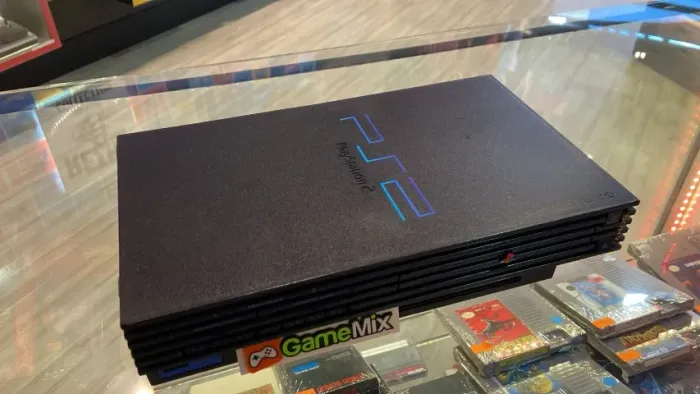 PlayStation 2 (PS2) Fat - Semi-Novo | Original | Clássico Sony