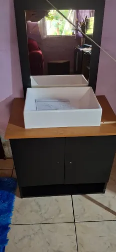 Gabinete de banheiro com a Cuba completo!
