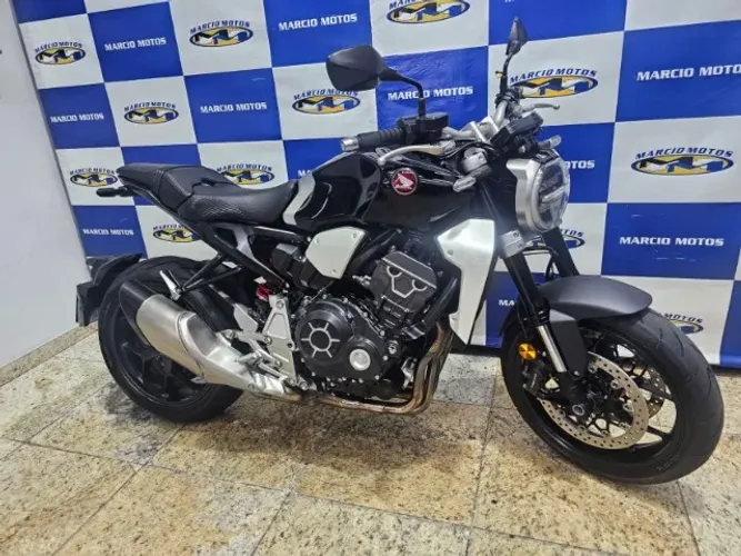 Honda CB 1000r 2021