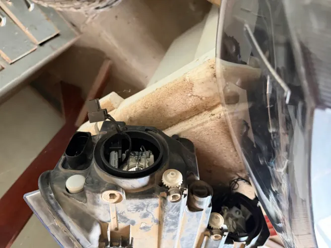 Par Farol VW POLO 2021