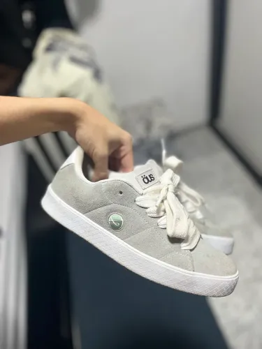 OÜD DOTS Cinza Claro BR 39