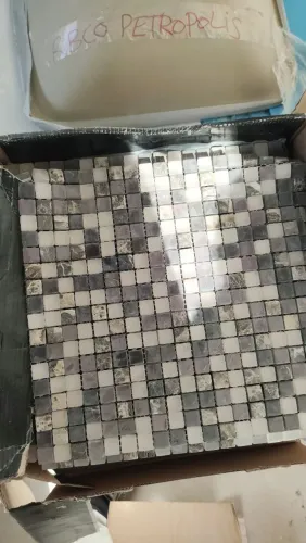 Vagas para pedreiros que coloque pastilhas e porcelanato