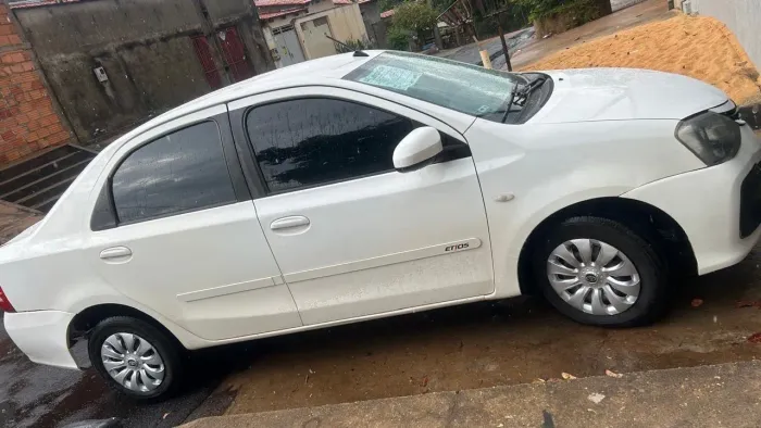 Toyota Etios XS Sedan 1.5 Flex 16V 4P Mec. 2018