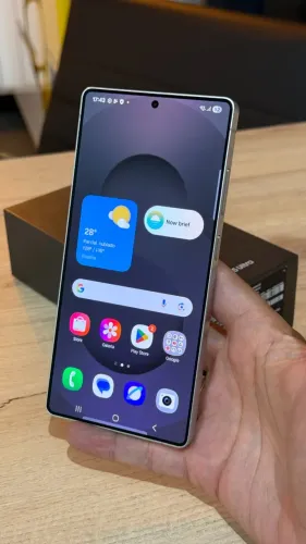 Samsung Galaxy S25 Ultra 256GB 5G | 12GB Ram - Com nota fiscal e garantia de fabrica!