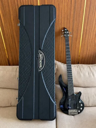 Contra Baixo Cort Curbow com Case Rígido Rock Bag