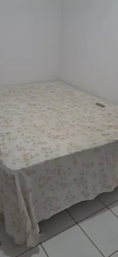 Vendo cama super queen