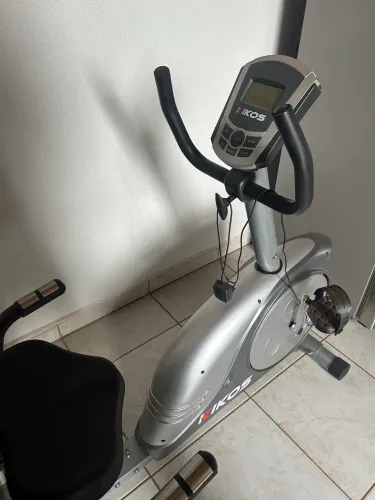BICICLETA ERGOMÉTRICA KIKOS K ELETROMAGNÉTICA