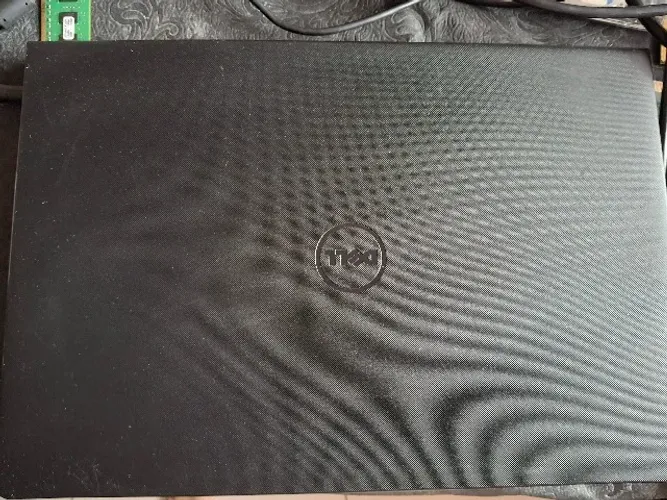 Notebook Dell Carcaça C/ Placa Mãe perfeita 100% Intel Core I3 6 Geração.