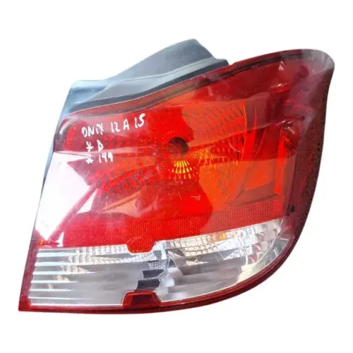 LANTERNA DIREITA CHEVROLET ONIX 12 A 15