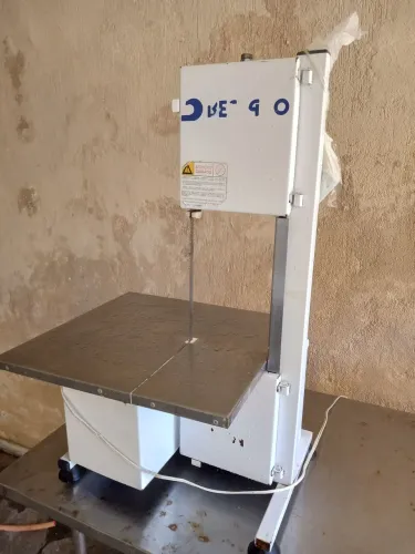 Serra para açougue 