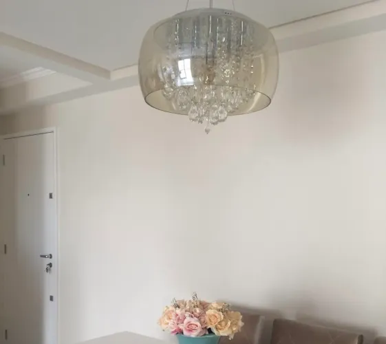 Lustre redondo de vidro , 50 cm x 25 cm semi-novo comprada na loja Yamamura