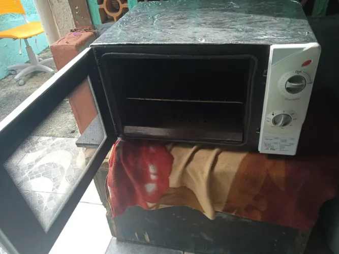 Vendo forno elétrico Fischer 127 volts