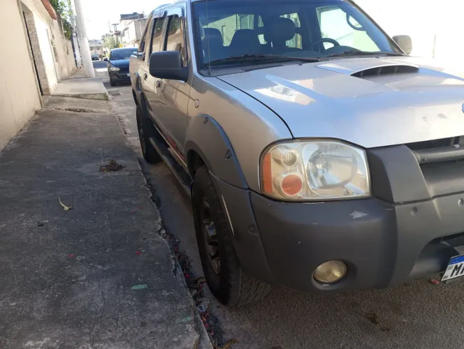 Nissan Frontier Se/se Strik/one CD 4X4 2.8 Dies 2005