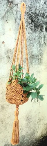 Suportes suspensos para plantas