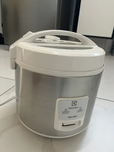 Panela De Arroz Elétrica Electrolux Por Rita Lobo 3,5l Erc31