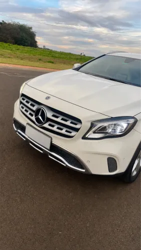 Mercedes-Benz GLA 200 Adv. 1.6/1.6 TB 16V Flex Aut. 2018