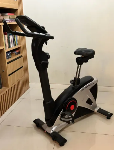 Bicicleta Ergométrica Vertical Embreex - Pouco Uso (Excelente Estado)