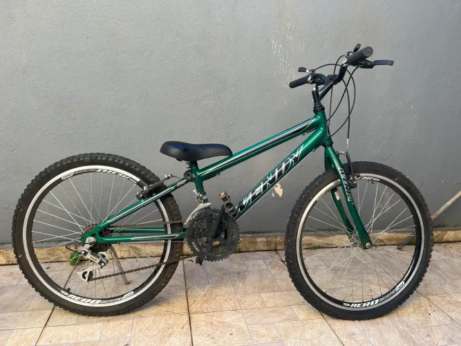 2 Bicicletas Aro 24 e 26