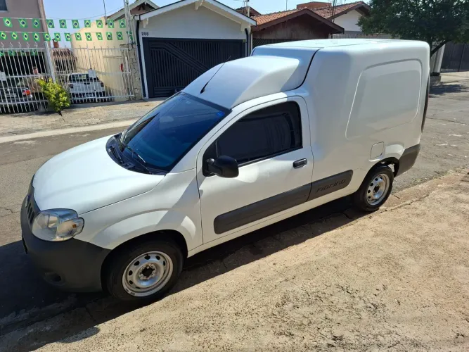 Fiat Fiorino Furgão Work. Hard 1.4 Flex 8V 2P 2020