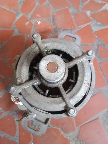 Motor