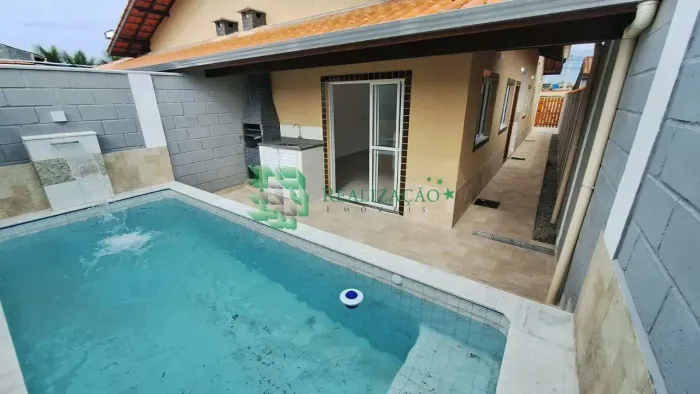 Casa Nova em Itanhaém no Bairro Nova Itanhaém