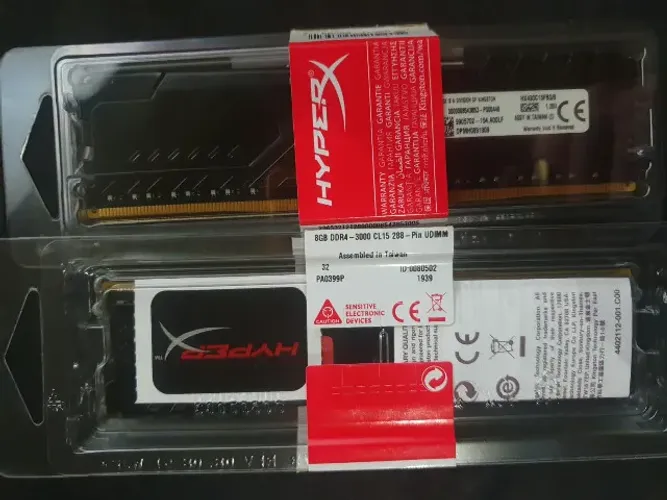 Memória RAM DDR4 Kingston HyperX Fury 2x 8gb 3000mhz CL15