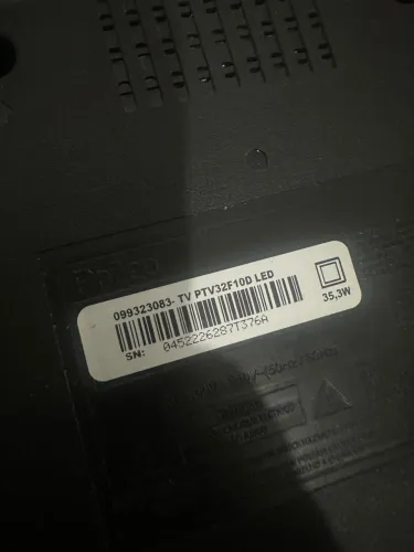Televisão para retirada de peças