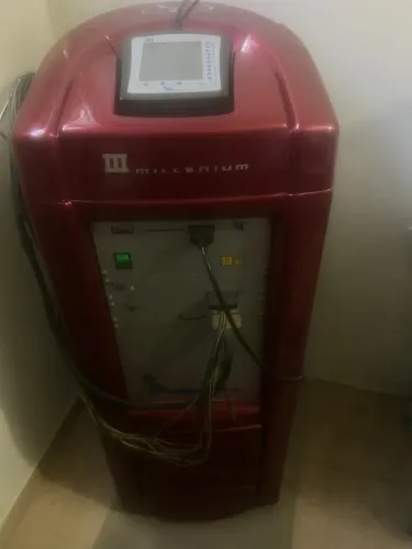 Equipamento Médico Millenium III